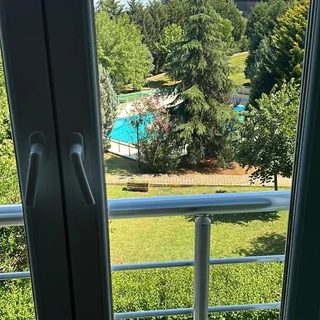 Sabina Gokcene 5 Dk Appartement Istambul