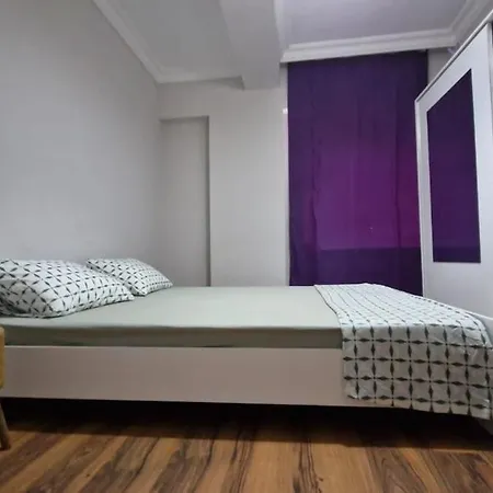 Apartment Sabina Gokcene 5 Dk Istanbul