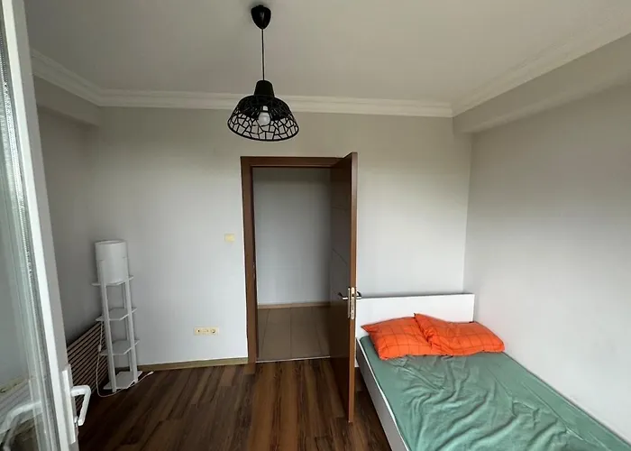 Sabina Gokcene 5 Dk 伊斯坦布尔